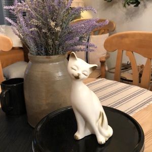Vintage ceramic cat